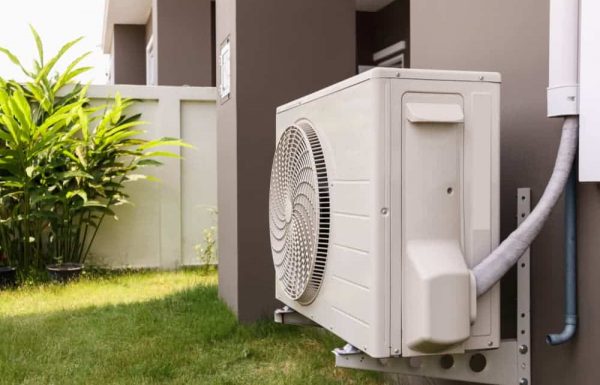 Split type air conditioner — Electrical Wholesaler in Cairns, QLD